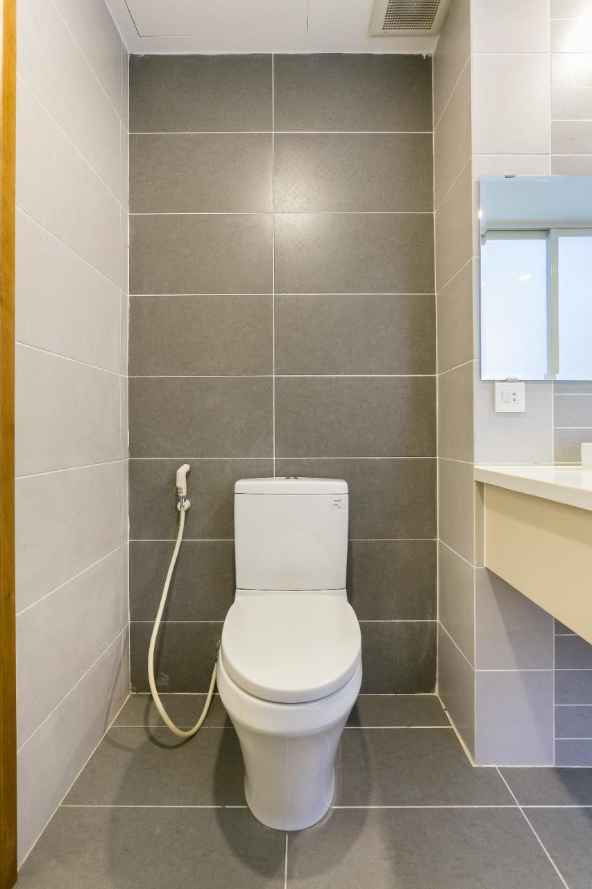 Oyo 138 Aparthotel 18 Ho Chi Minh-staden Exteriör bild